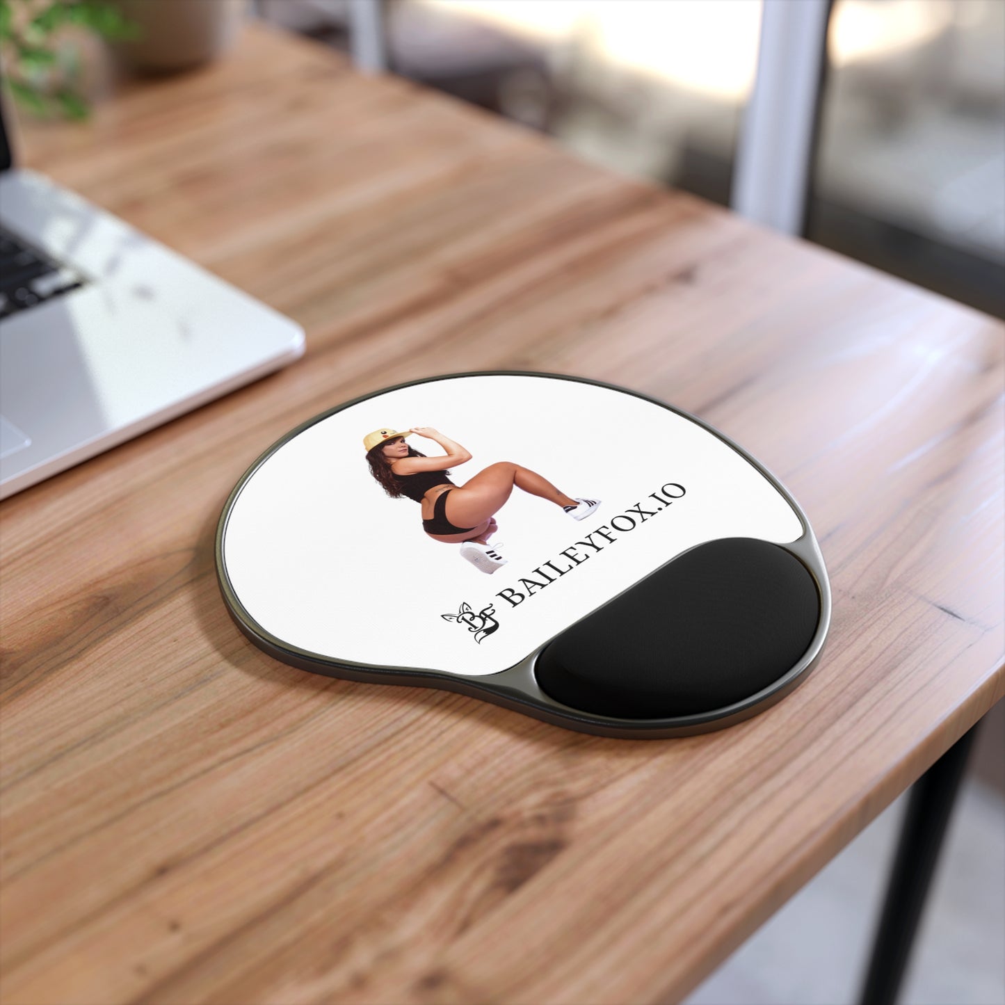 Bailey Fox Mouse Pad With Wrist Rest