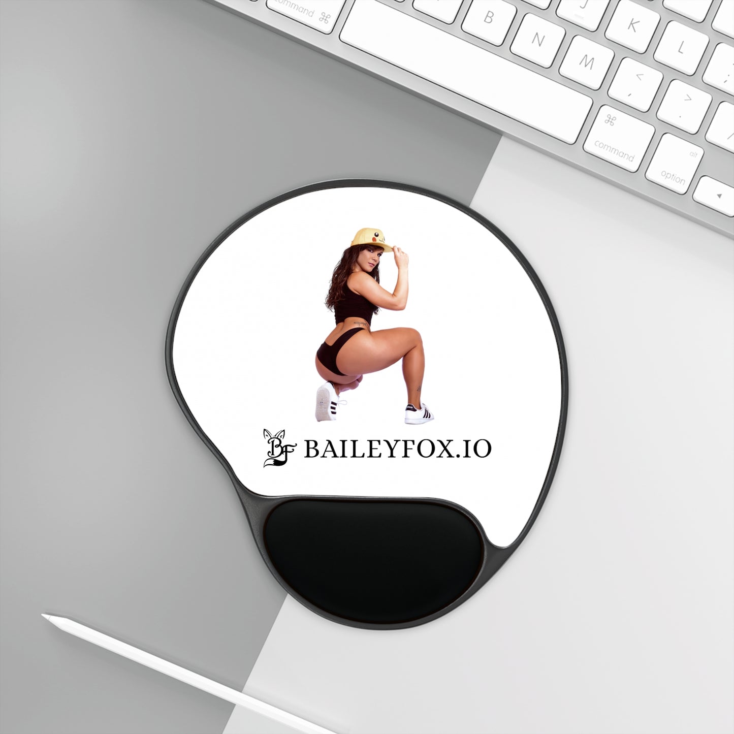 Bailey Fox Mouse Pad With Wrist Rest